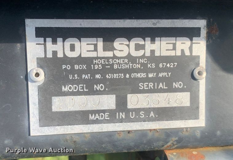image for item DM7925 Hoelscher 1000 bale accumulator