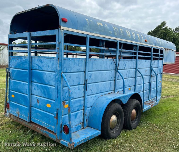 image for item DO6528 1987 W-W Trailer Mfg. livestock trailer