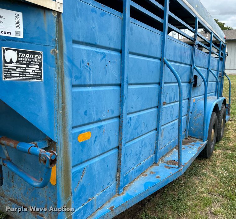 image for item DO6528 1987 W-W Trailer Mfg. livestock trailer
