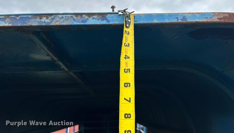 image for item DO6528 1987 W-W Trailer Mfg. livestock trailer