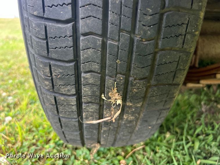 image for item DO6528 1987 W-W Trailer Mfg. livestock trailer