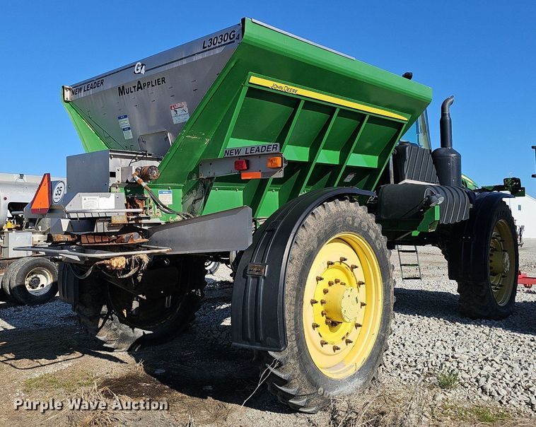 image for item DP6414 2012 John Deere 4940 spreader