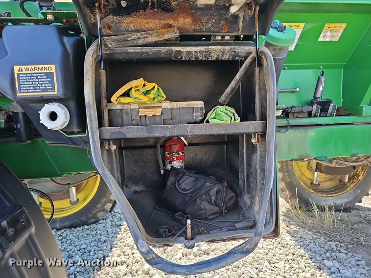 image for item DP6414 2012 John Deere 4940 spreader