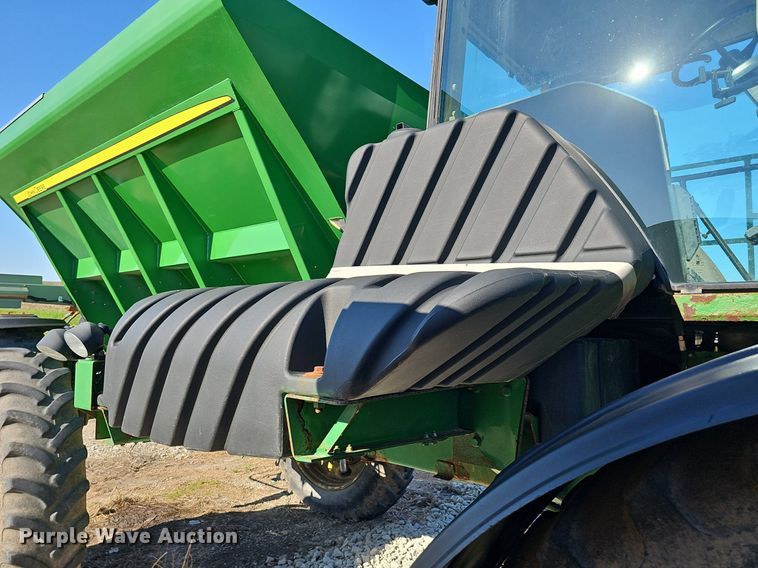 image for item DP6414 2012 John Deere 4940 spreader