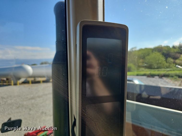 image for item DP6414 2012 John Deere 4940 spreader