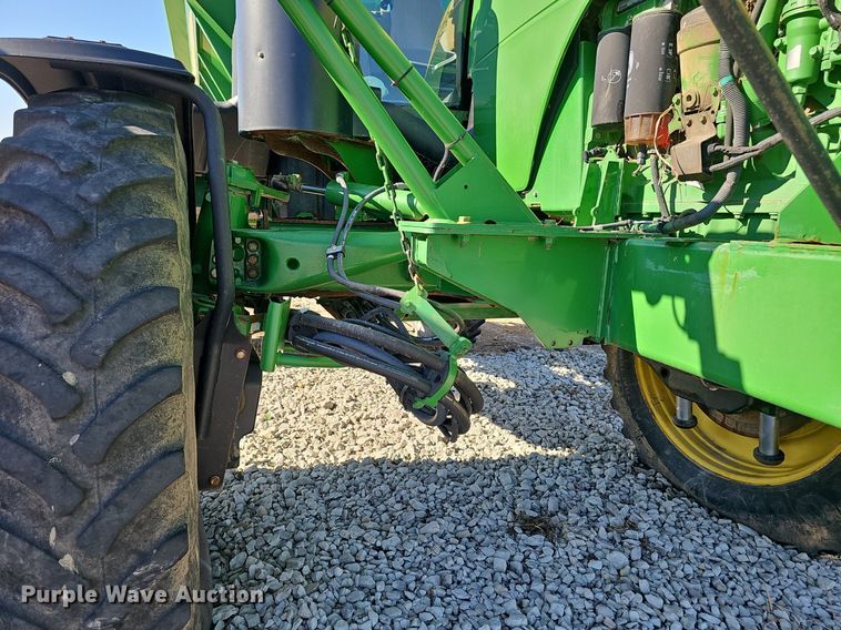 image for item DP6414 2012 John Deere 4940 spreader