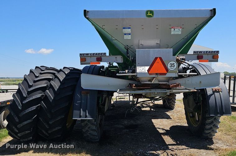 image for item DP6420 2013 John Deere 4940 spreader