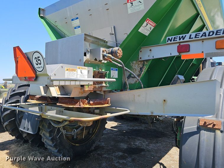 image for item DP6420 2013 John Deere 4940 spreader