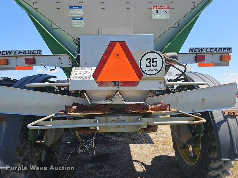 image for item DP6420 2013 John Deere 4940 spreader