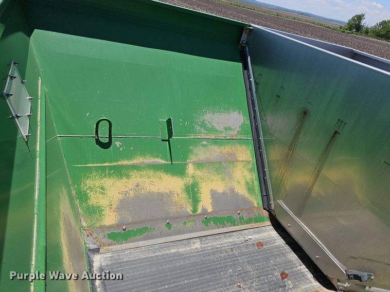 image for item DP6420 2013 John Deere 4940 spreader