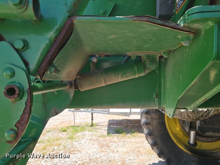 image for item DP6420 2013 John Deere 4940 spreader