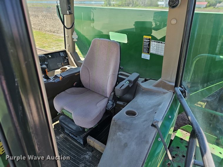 image for item DP6420 2013 John Deere 4940 spreader