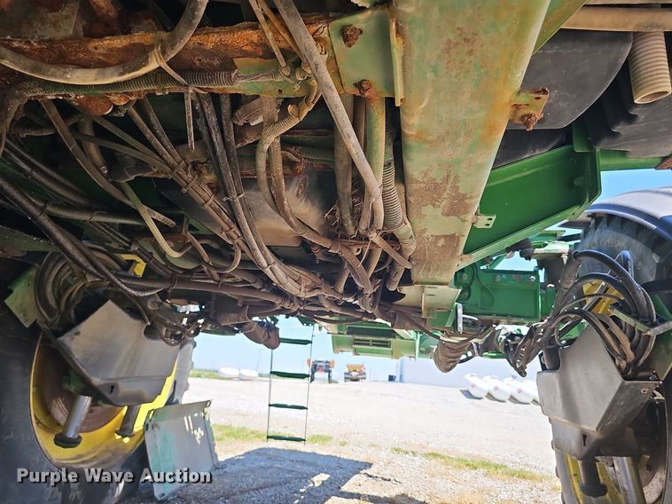 image for item DP6420 2013 John Deere 4940 spreader