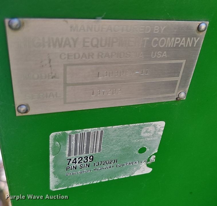 image for item DP6420 2013 John Deere 4940 spreader