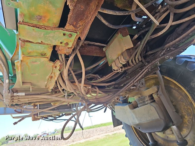 image for item DP6420 2013 John Deere 4940 spreader