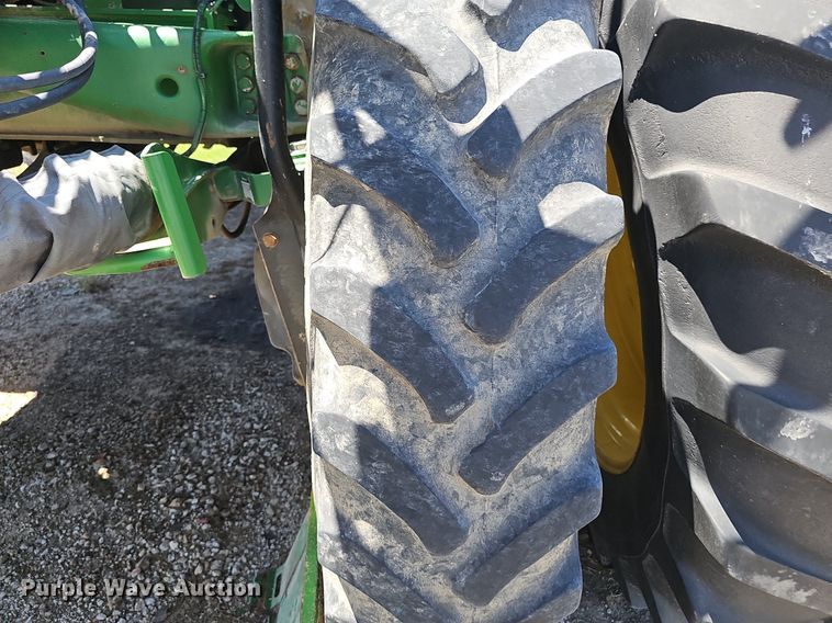 image for item DP6420 2013 John Deere 4940 spreader