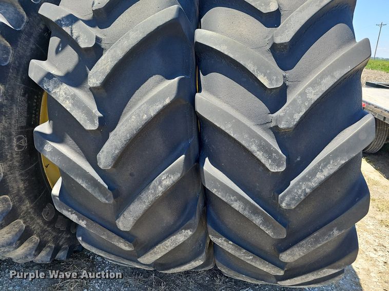 image for item DP6420 2013 John Deere 4940 spreader