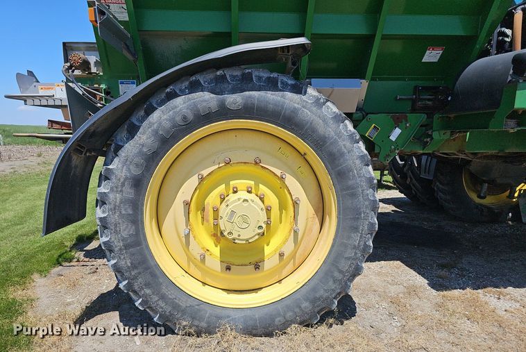 image for item DP6420 2013 John Deere 4940 spreader