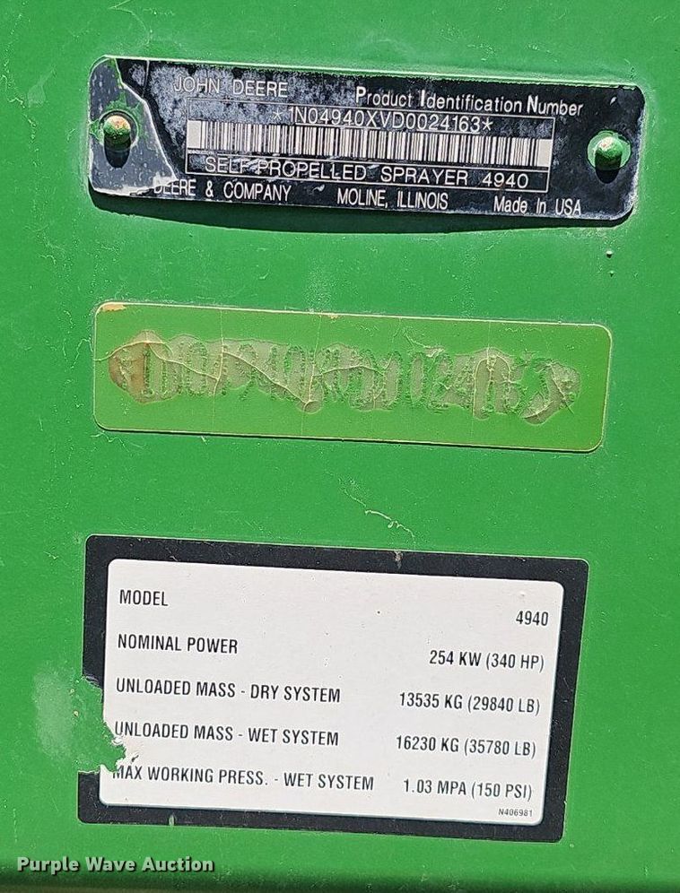 image for item DP6420 2013 John Deere 4940 spreader