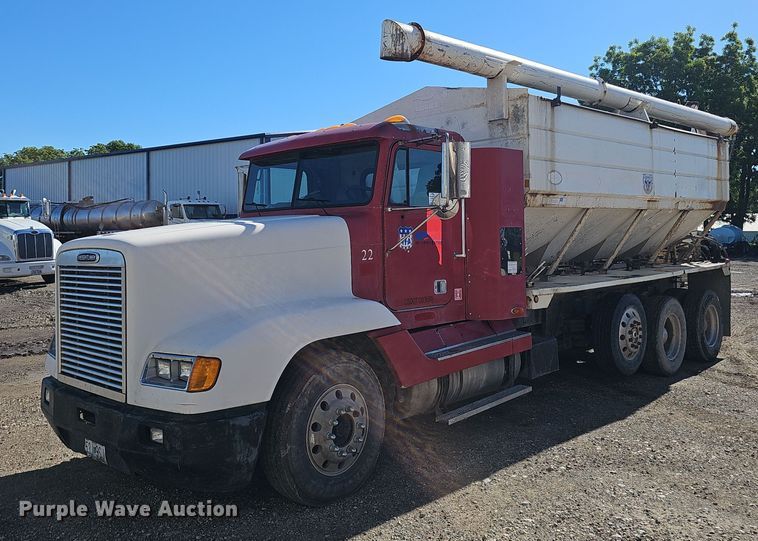 image for item DP6455 2000 Freightliner FLD 120 seed tender truck