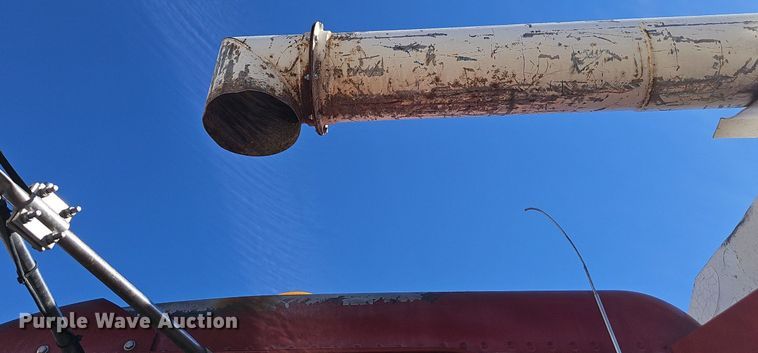 image for item DP6455 2000 Freightliner FLD 120 seed tender truck