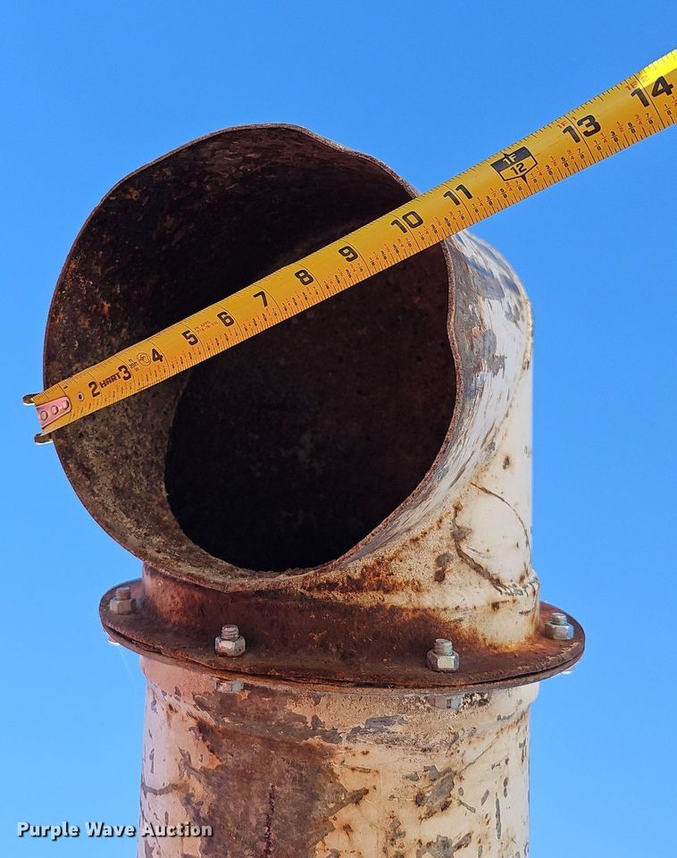 image for item DP6455 2000 Freightliner FLD 120 seed tender truck