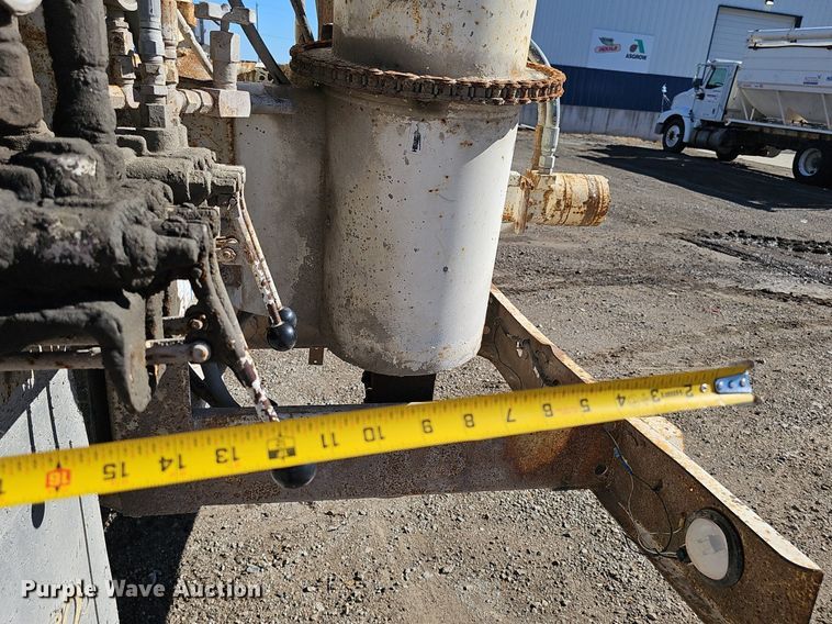 image for item DP6455 2000 Freightliner FLD 120 seed tender truck