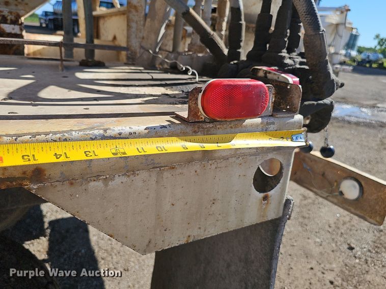 image for item DP6455 2000 Freightliner FLD 120 seed tender truck