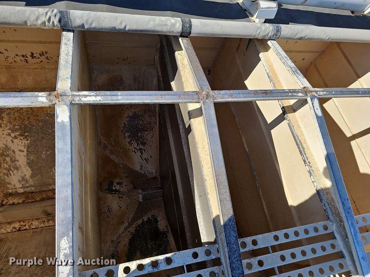 image for item DP6455 2000 Freightliner FLD 120 seed tender truck