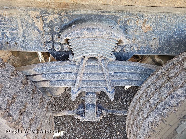 image for item DP6455 2000 Freightliner FLD 120 seed tender truck