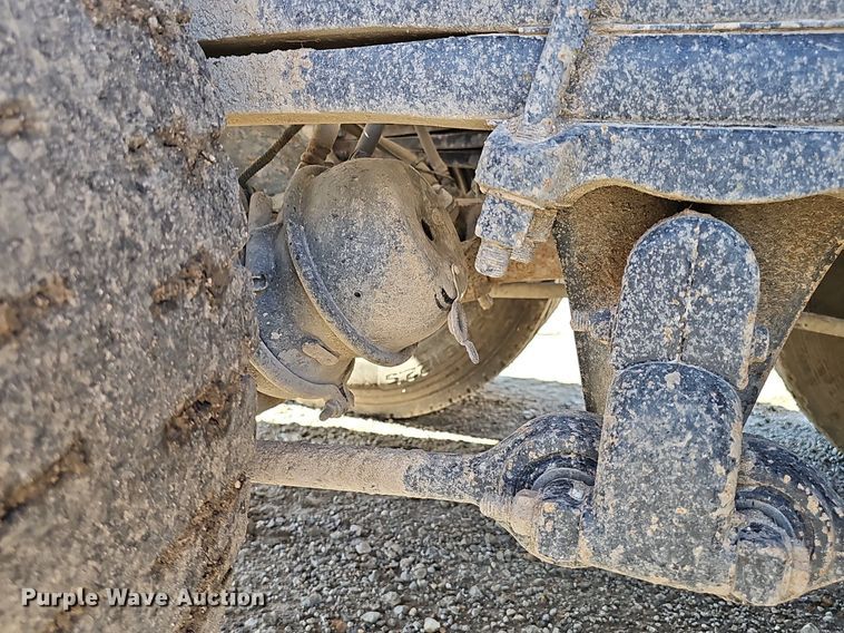 image for item DP6455 2000 Freightliner FLD 120 seed tender truck