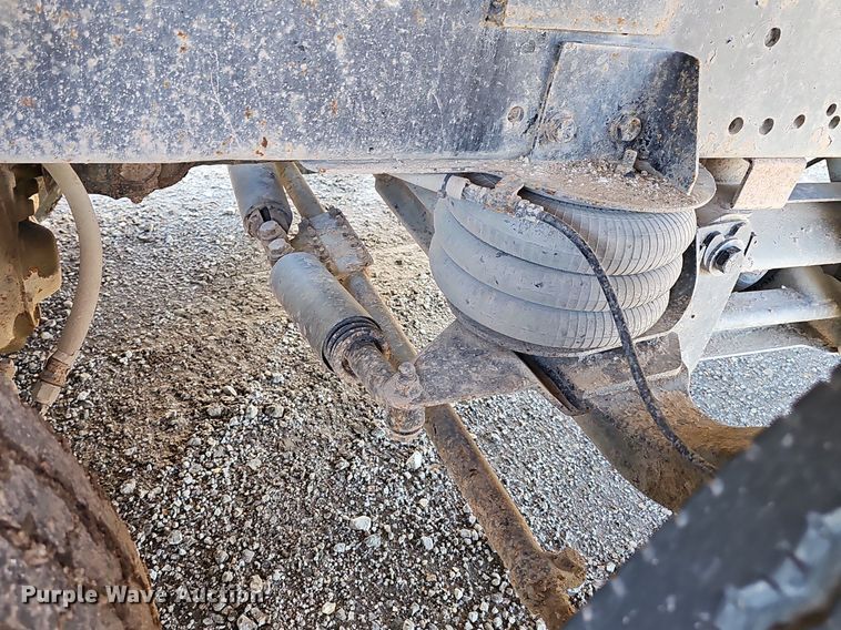 image for item DP6455 2000 Freightliner FLD 120 seed tender truck