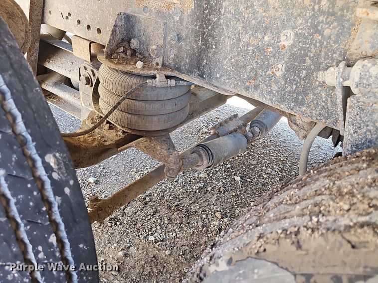 image for item DP6455 2000 Freightliner FLD 120 seed tender truck