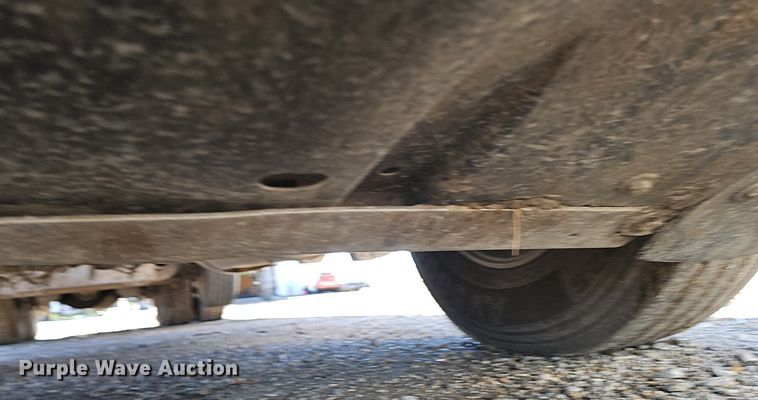 image for item DP6455 2000 Freightliner FLD 120 seed tender truck