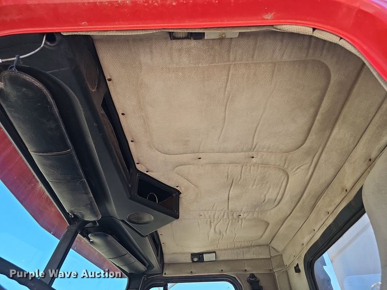 image for item DP6455 2000 Freightliner FLD 120 seed tender truck