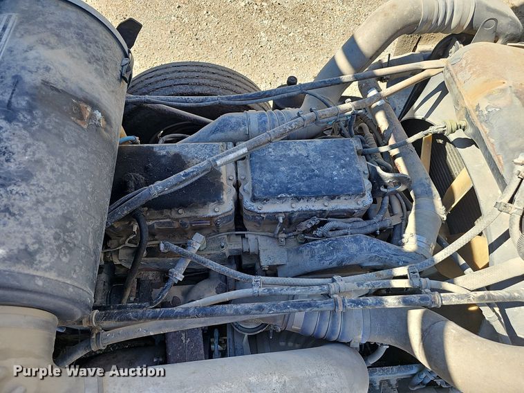 image for item DP6455 2000 Freightliner FLD 120 seed tender truck