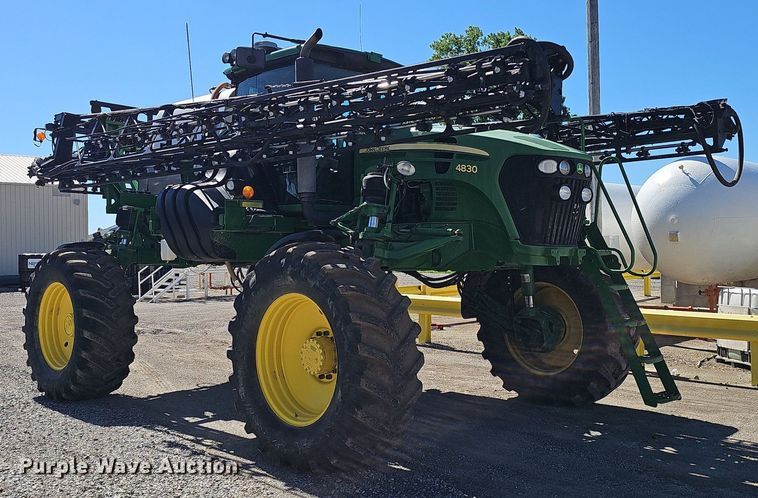 image for item DP6456 2012 John Deere 4830 sprayer
