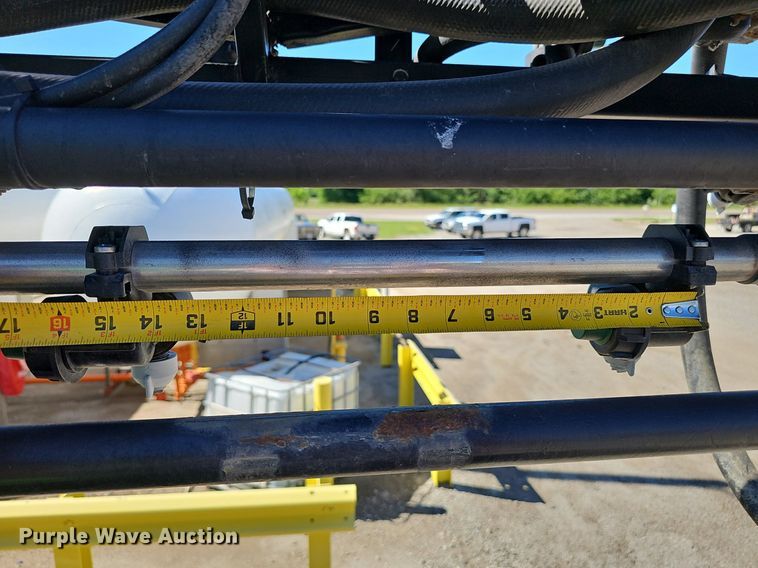 image for item DP6456 2012 John Deere 4830 sprayer