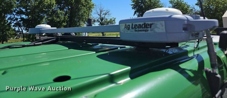 image for item DP6456 2012 John Deere 4830 sprayer