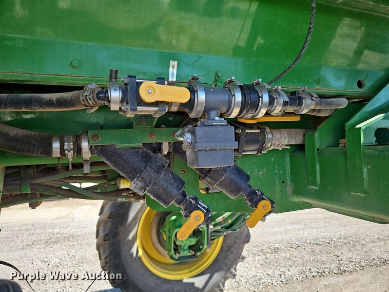 image for item DP6456 2012 John Deere 4830 sprayer