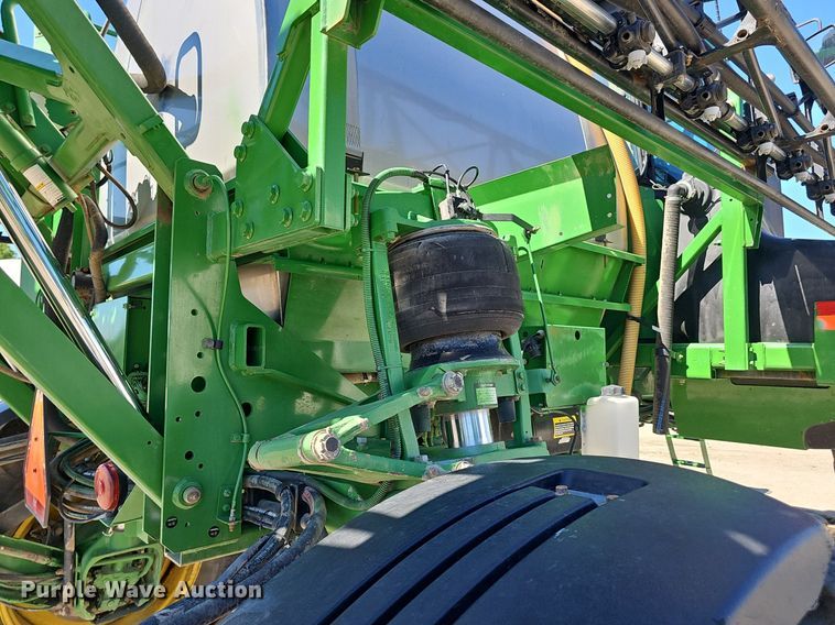 image for item DP6456 2012 John Deere 4830 sprayer