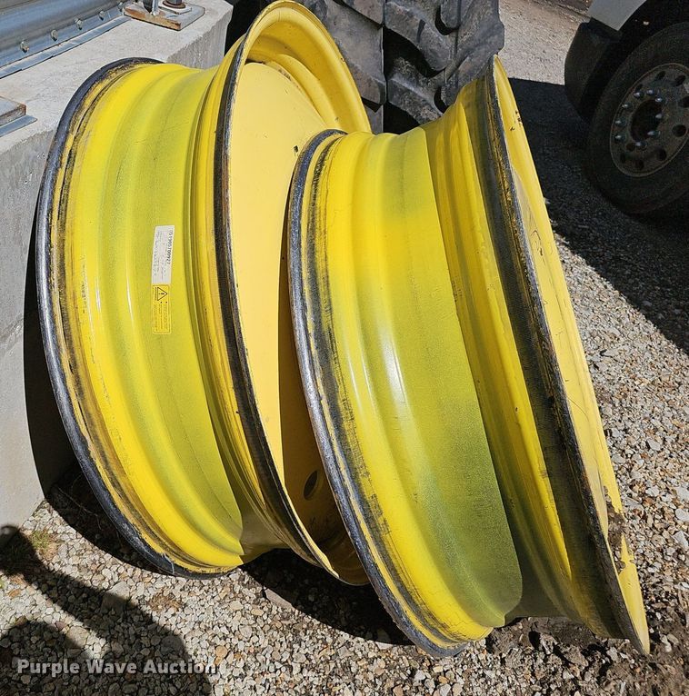 image for item DP6456 2012 John Deere 4830 sprayer