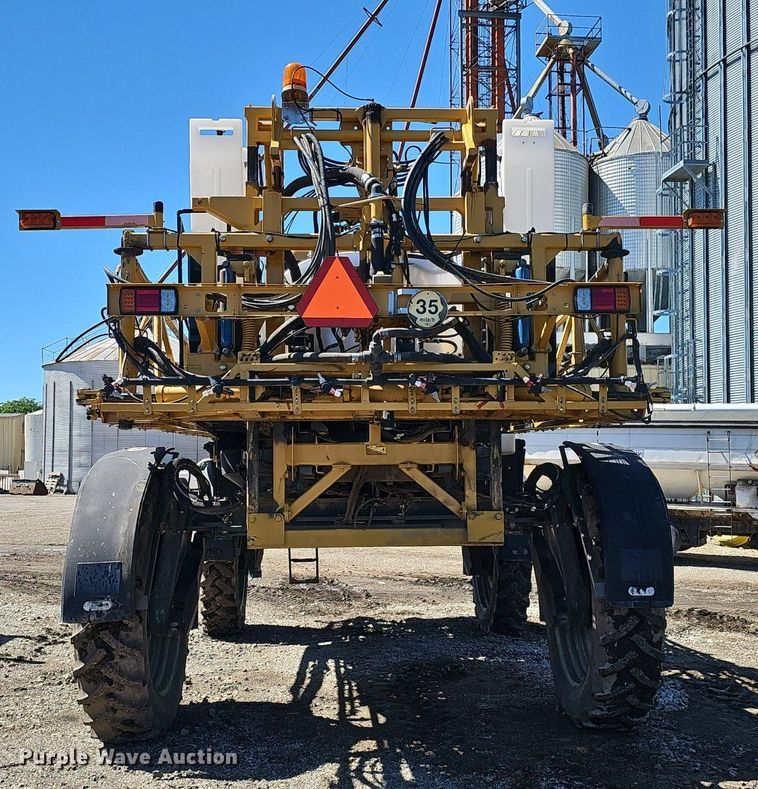 image for item DP6457 2012 RoGator RG900 sprayer