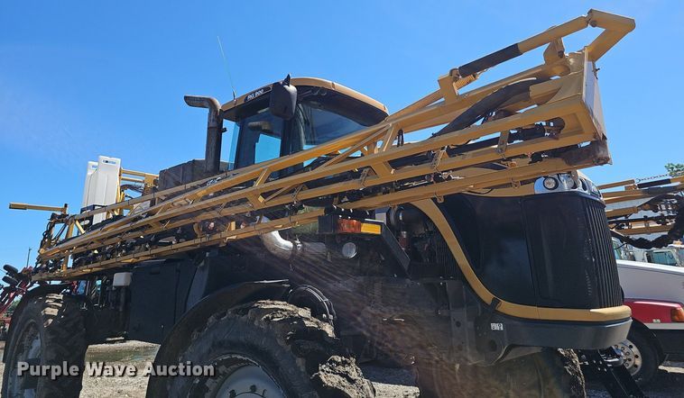 image for item DP6457 2012 RoGator RG900 sprayer