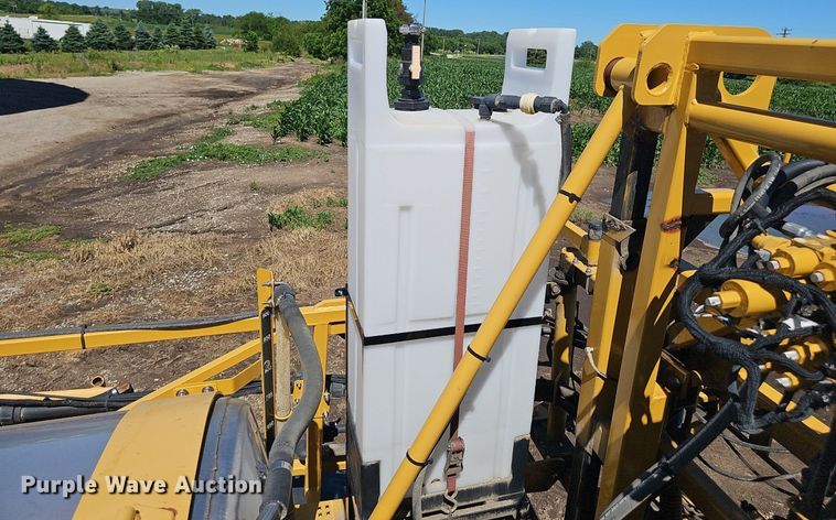 image for item DP6457 2012 RoGator RG900 sprayer