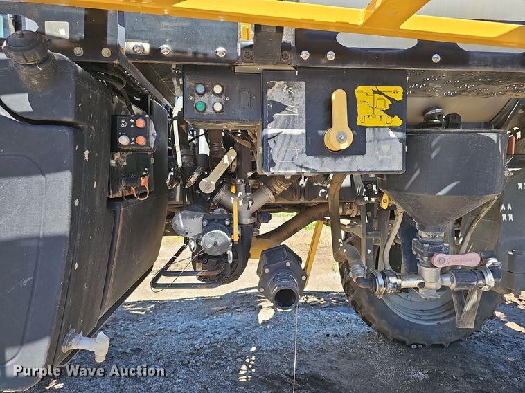 image for item DP6457 2012 RoGator RG900 sprayer