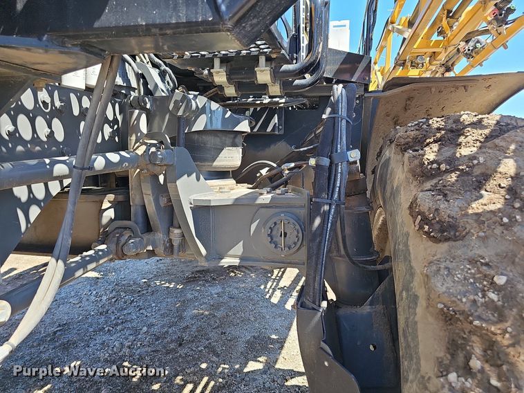 image for item DP6457 2012 RoGator RG900 sprayer