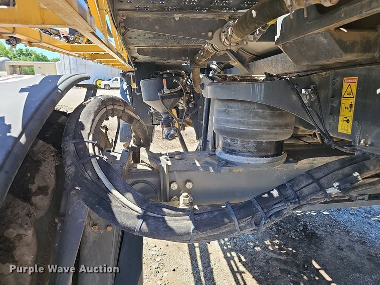 image for item DP6457 2012 RoGator RG900 sprayer