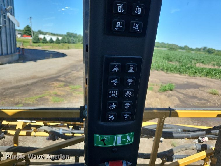 image for item DP6457 2012 RoGator RG900 sprayer