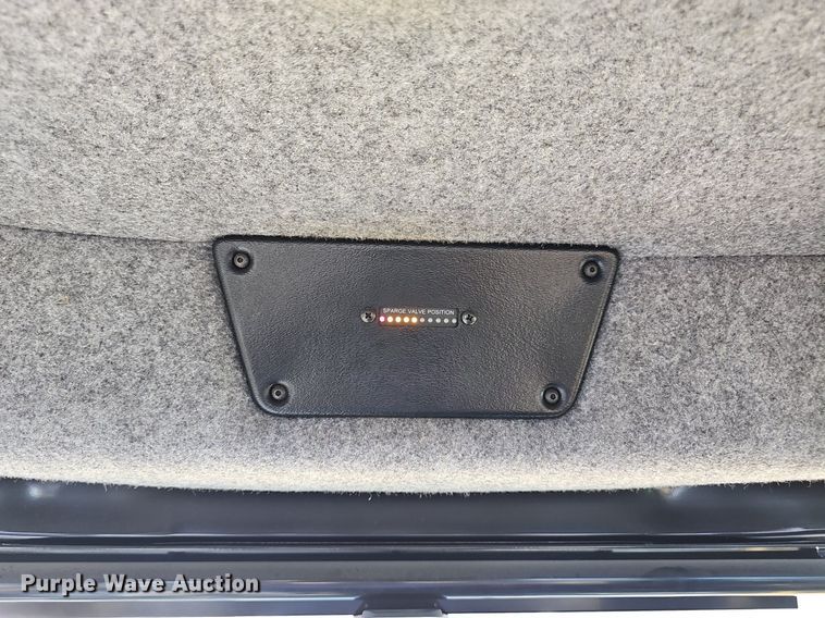 image for item DP6457 2012 RoGator RG900 sprayer